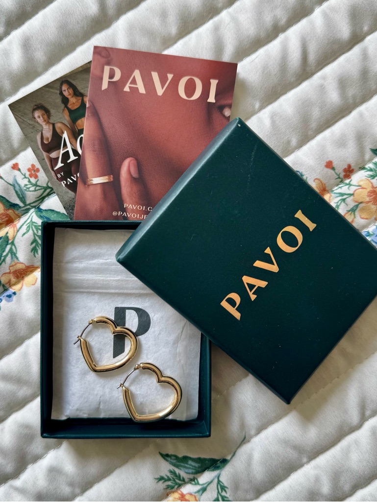 Nwt Pavoi Heart Shaped Hoop Earrings 14k Gold Plated 10$